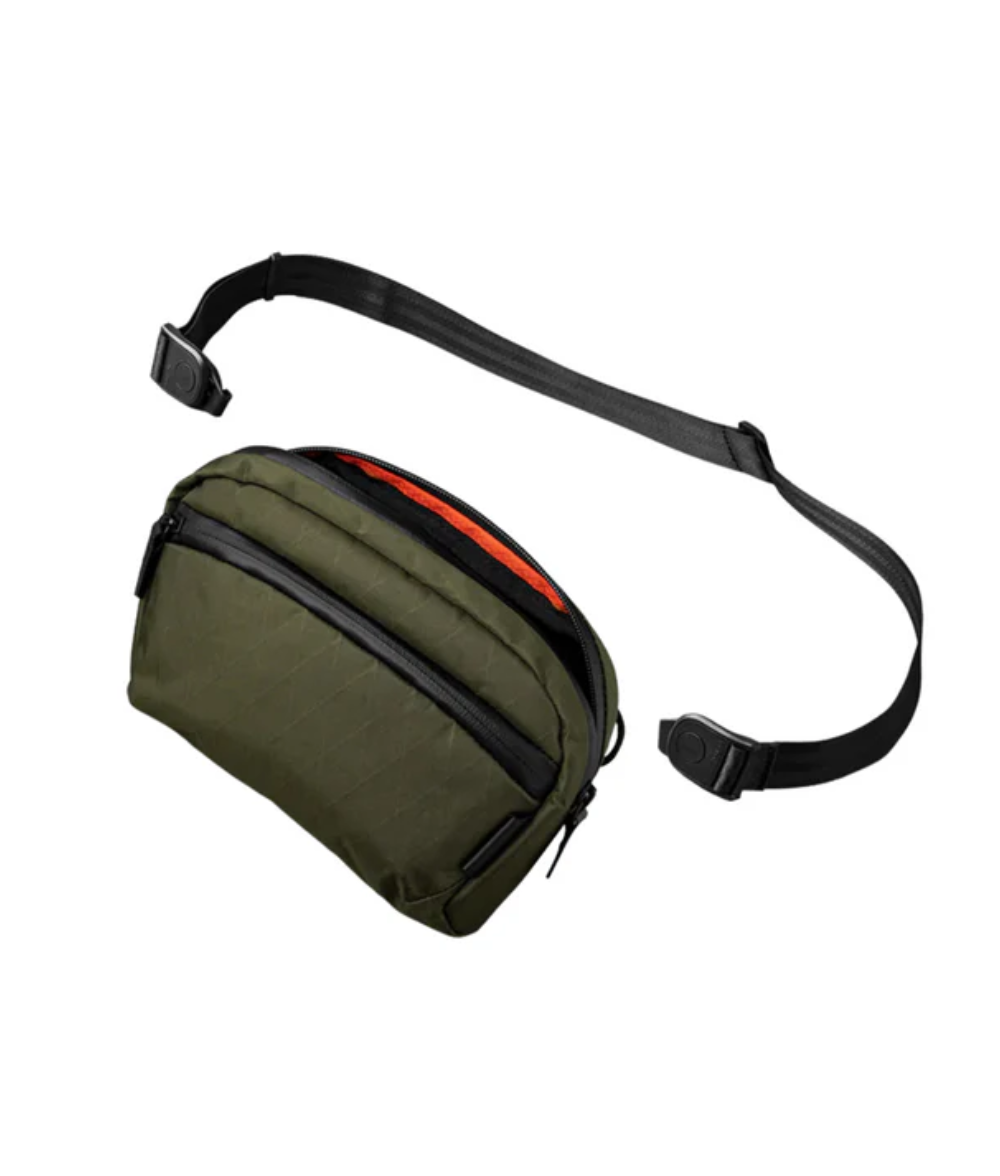 Flight Sling 側肩包 1L