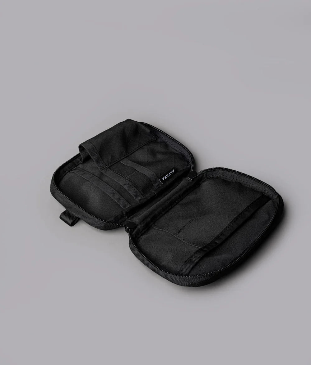7 個內部口袋,可放置 EDC 工具