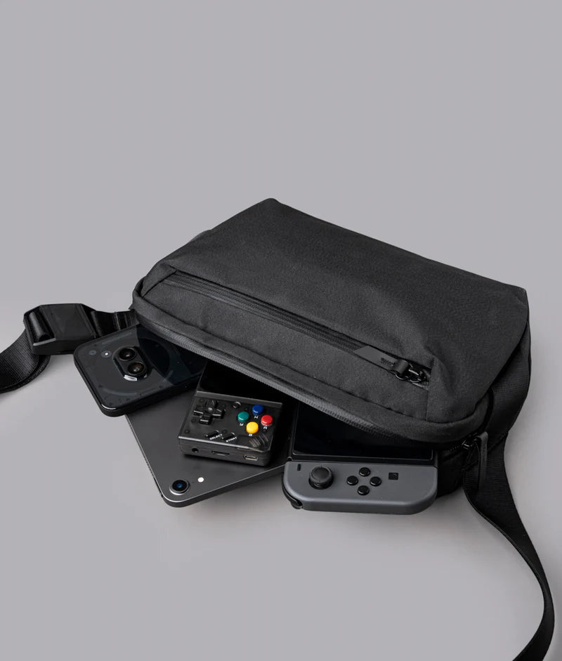 Alpaka Go Sling Mini V2 側肩包|新升級Maglockz扣