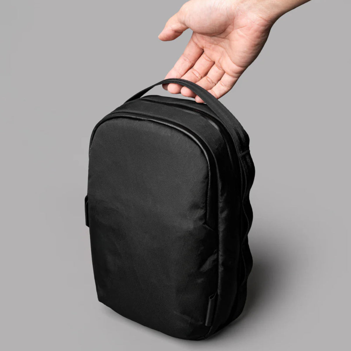 Alpaka Metro Sling Max 側背包|輕薄防水 3L