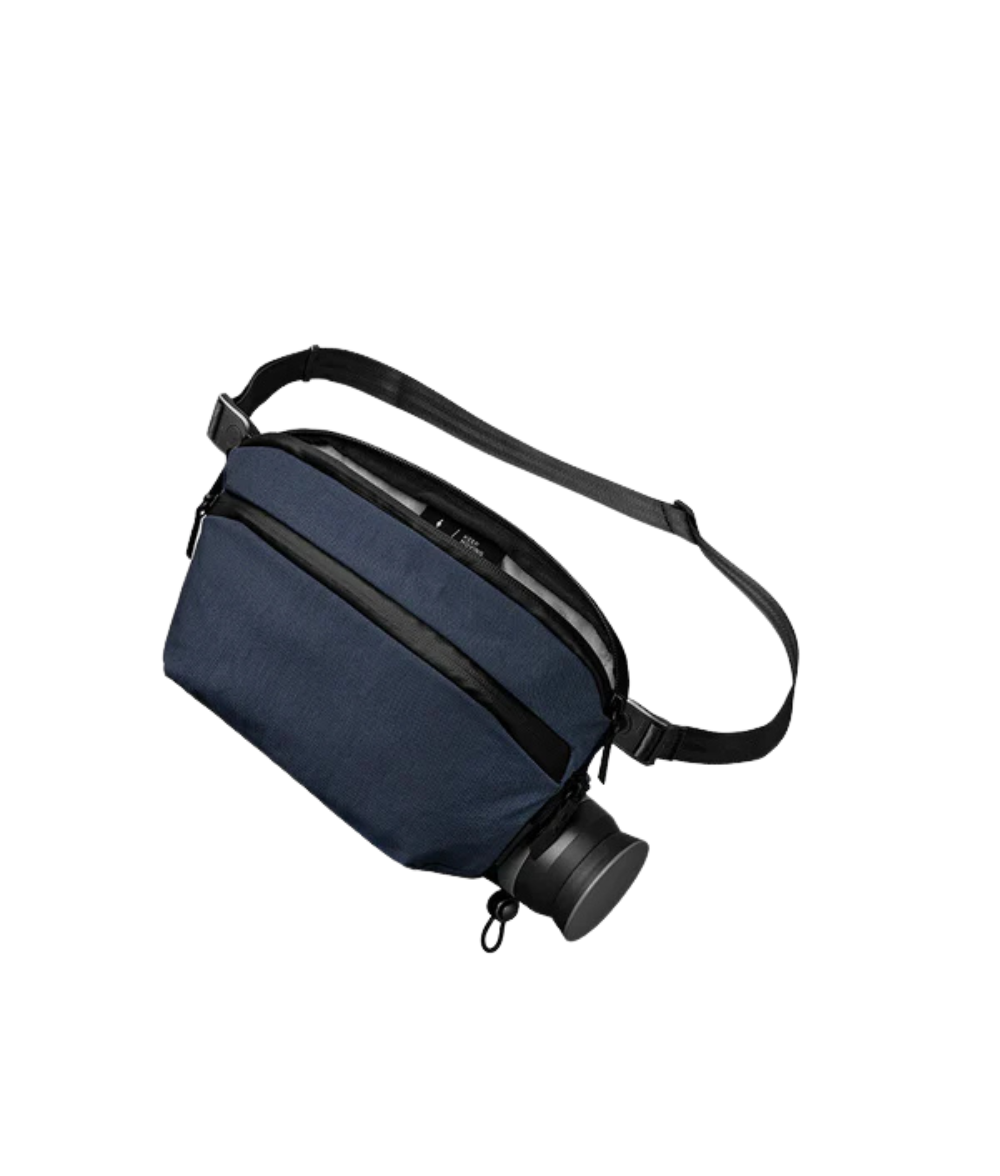 Flight Sling Pro 側肩包