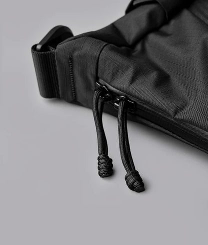 Alpaka Flight Satchel 多功能側肩包