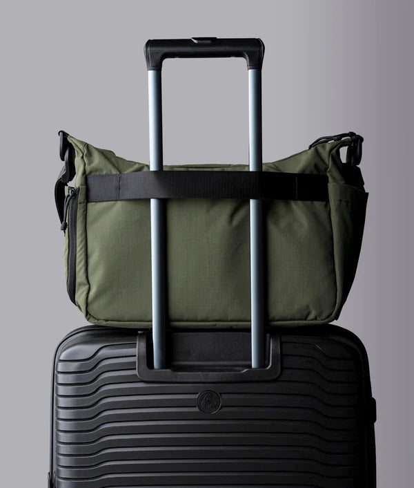 Alpaka Flight Satchel 多功能側肩包