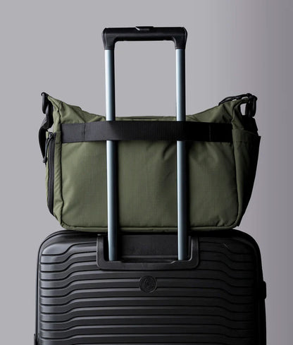 Alpaka Flight Satchel 多功能側肩包