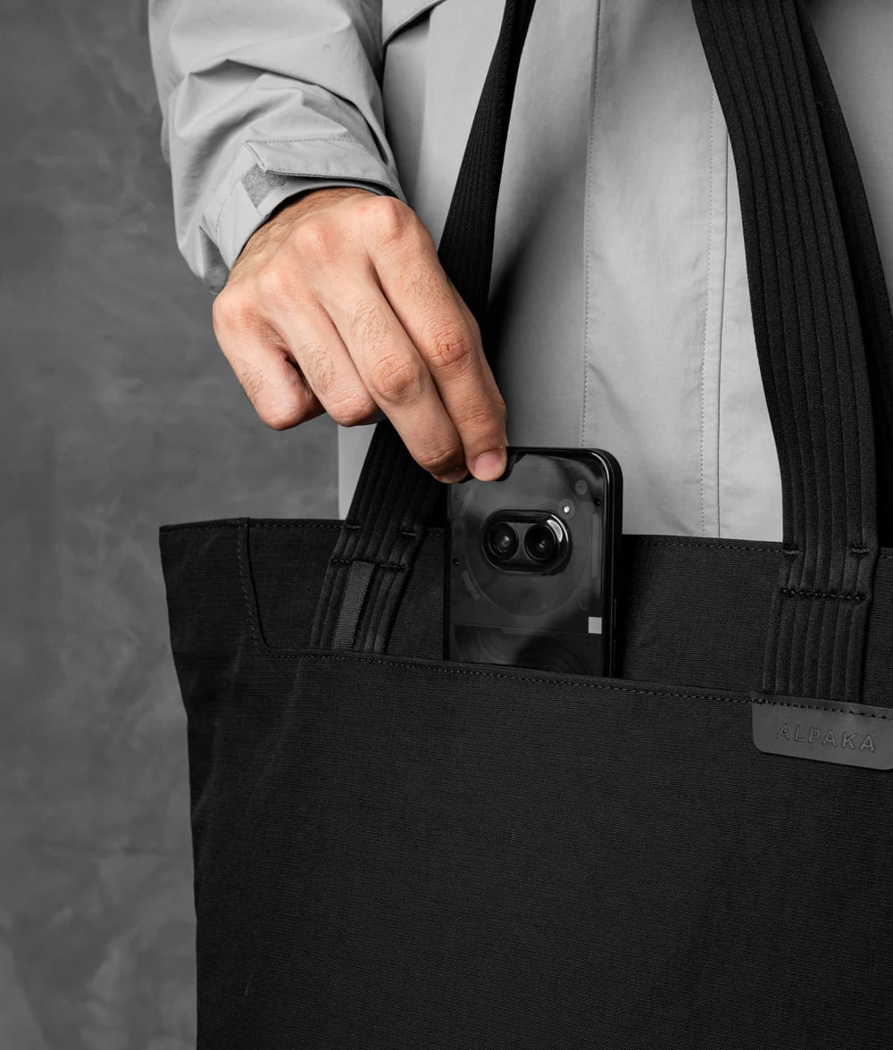 Alpaka Flight Tote (M) 托特包