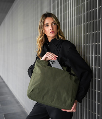 Flight Tote (L) 托特包