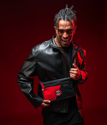 Zip Pouch Max V2 側肩包 – Vampire Edition