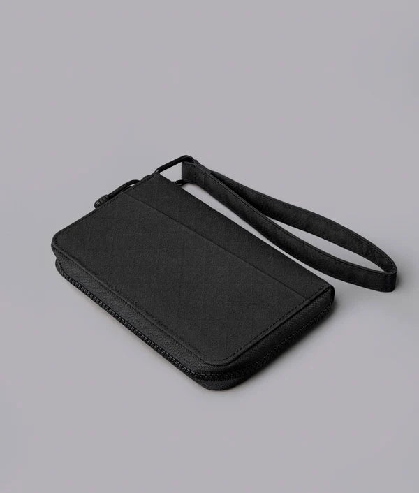 Alpaka Zip Passport Wallet 多功能護照錢包